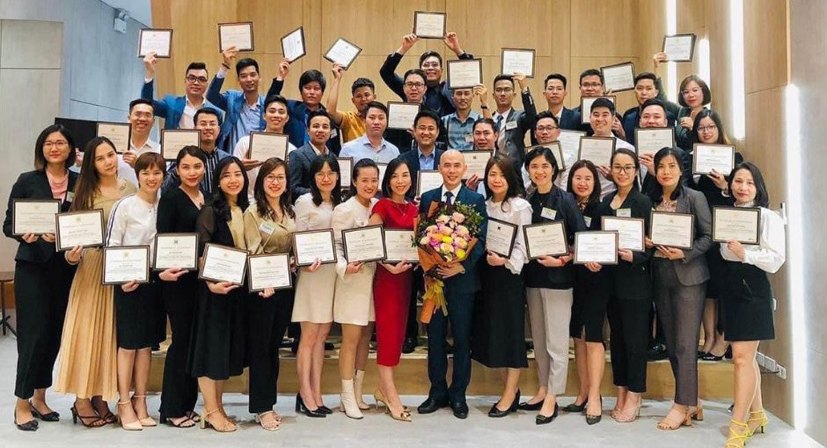 Tuyển dụng tellesale